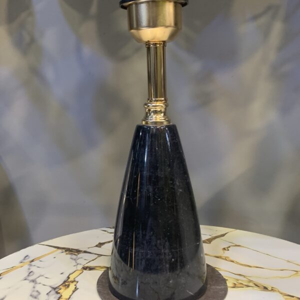 Lamp 10
