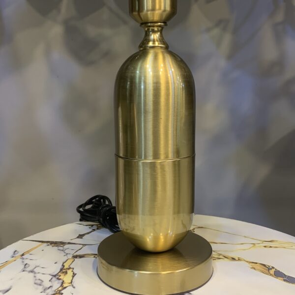 Lamp 8