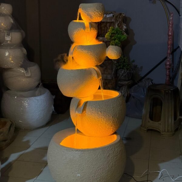 White bowl Fountain