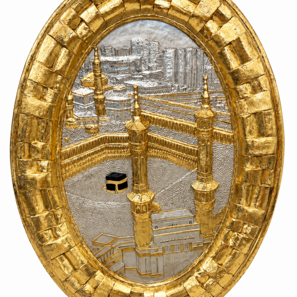 Premium 3D Kaaba Sharif & Masjid Al-Haram Oval Wall Art – Gold & Silver – 30 × 41 Inch