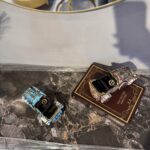 Vintage Classic Car Miniature Sculpture Set – Fiber Resin Antique Car Showpiece for Home & Office Décor - Image 4