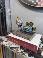 Vintage World Explorer & Card Holder - Image 4